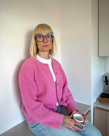 Riinu’s Story: How a Cardigan Became the Backbone of Her Wardrobe