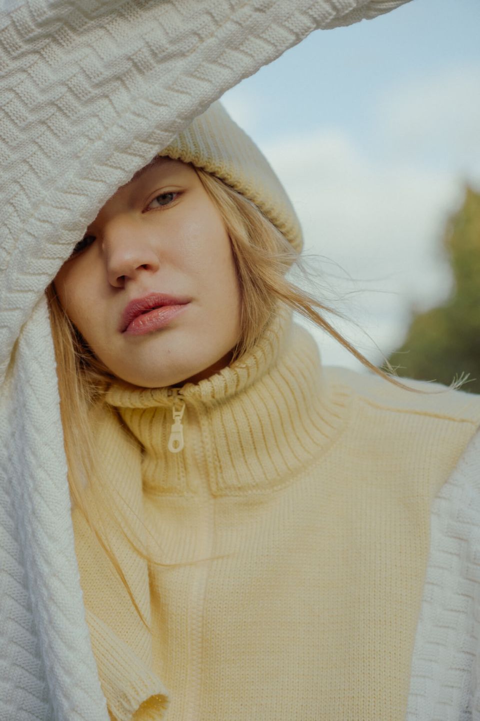 Ami meriino full-zip bib yellow