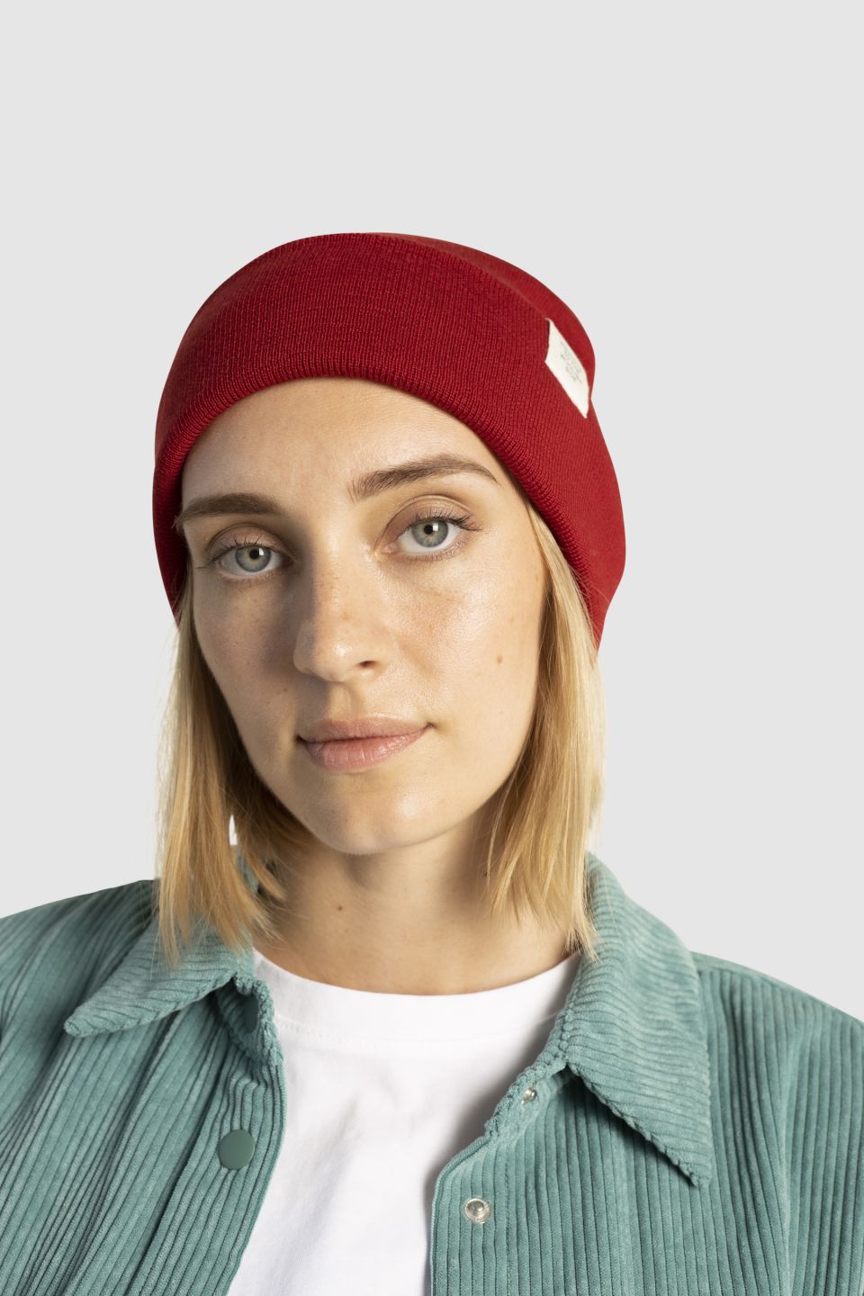 Iki merino beanie red