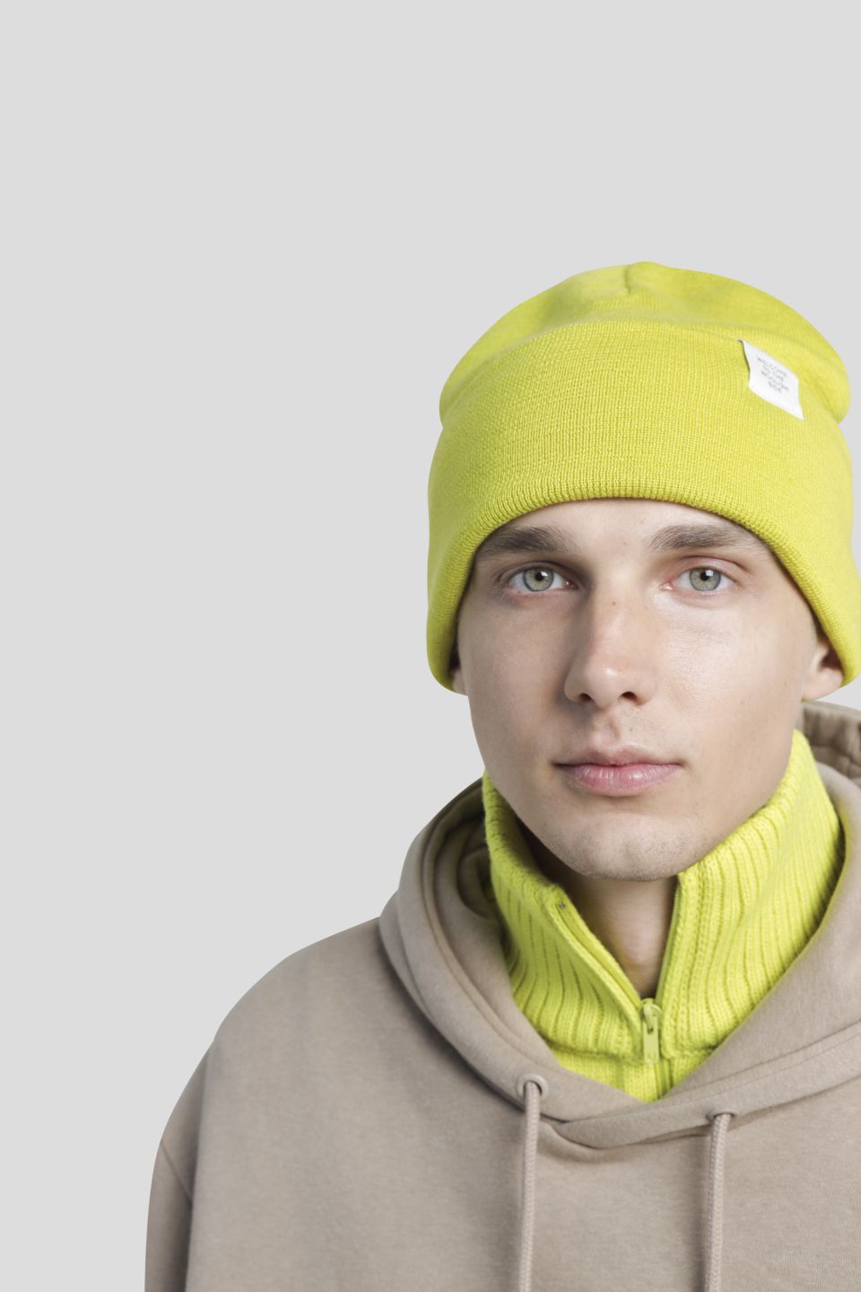 Iki merino beanie sulphur green