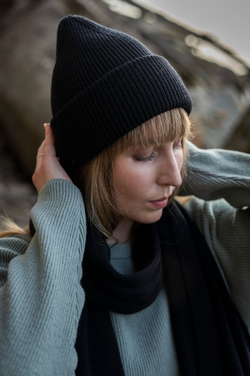 Inari merino beanie black
