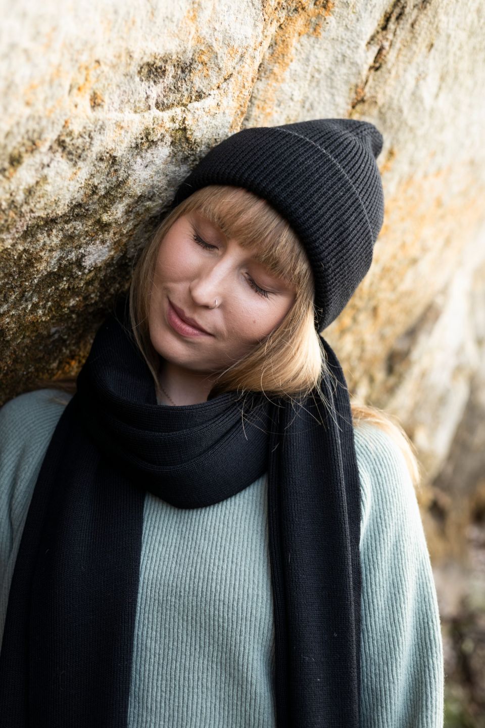 Inari merino beanie black