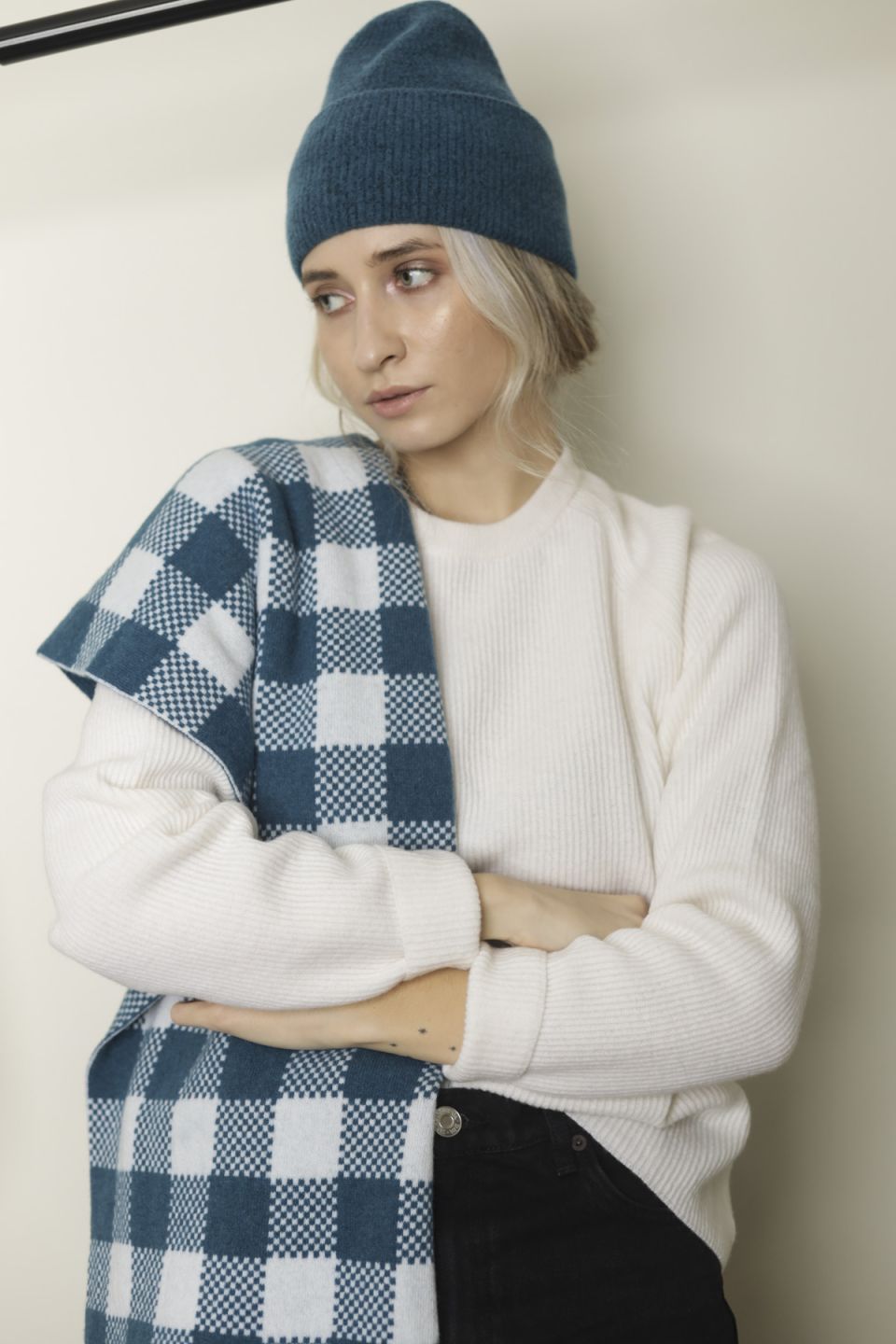 Lara merino scarf blue