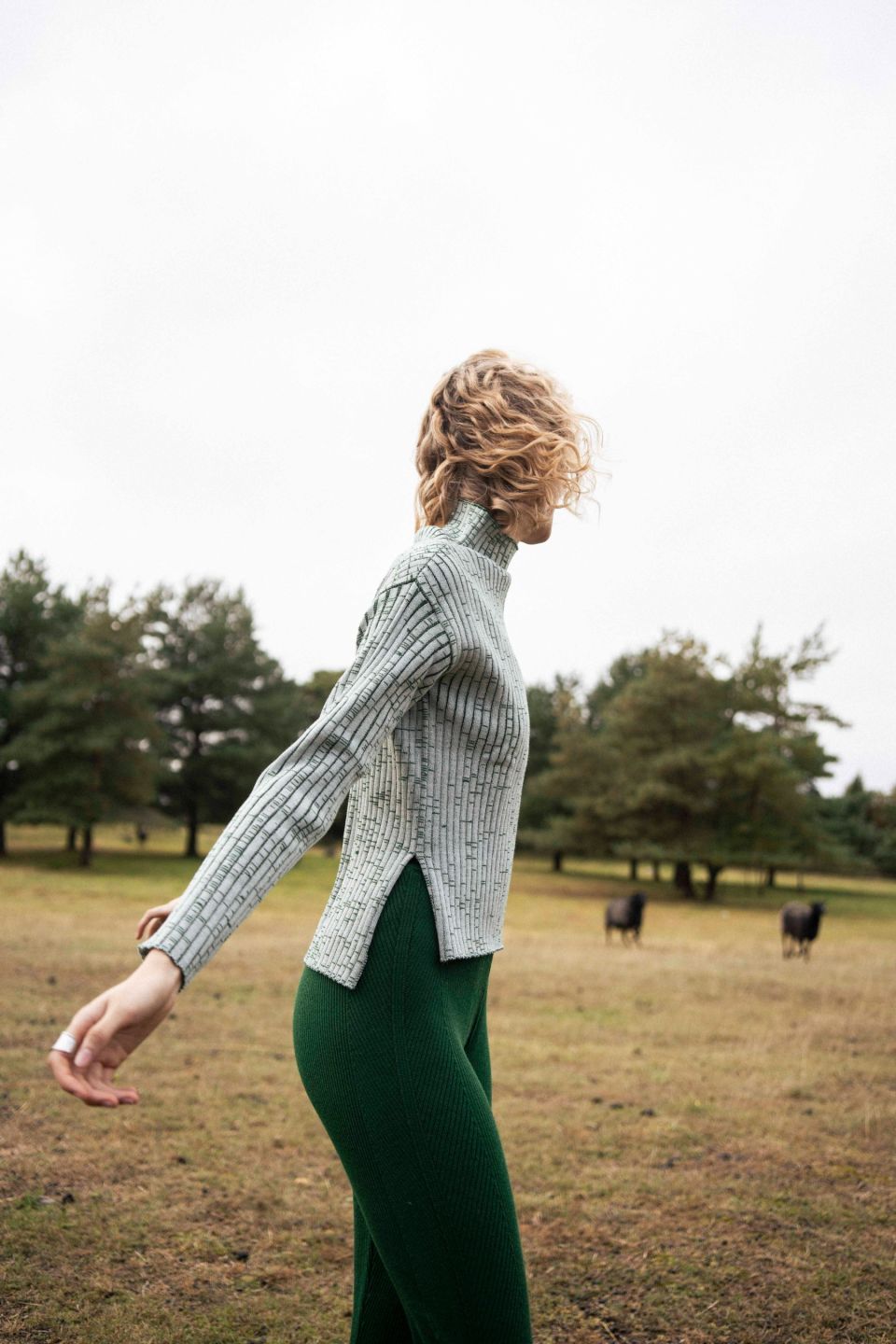 Maiko merino cropped jumper forest green