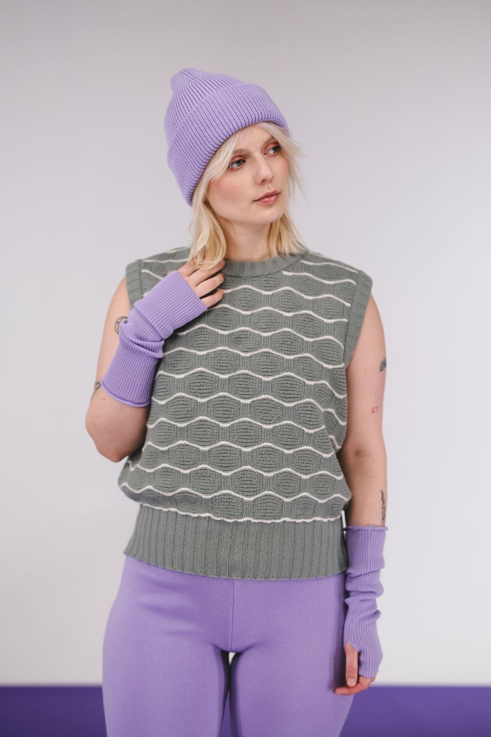 Nami merino vest sage green