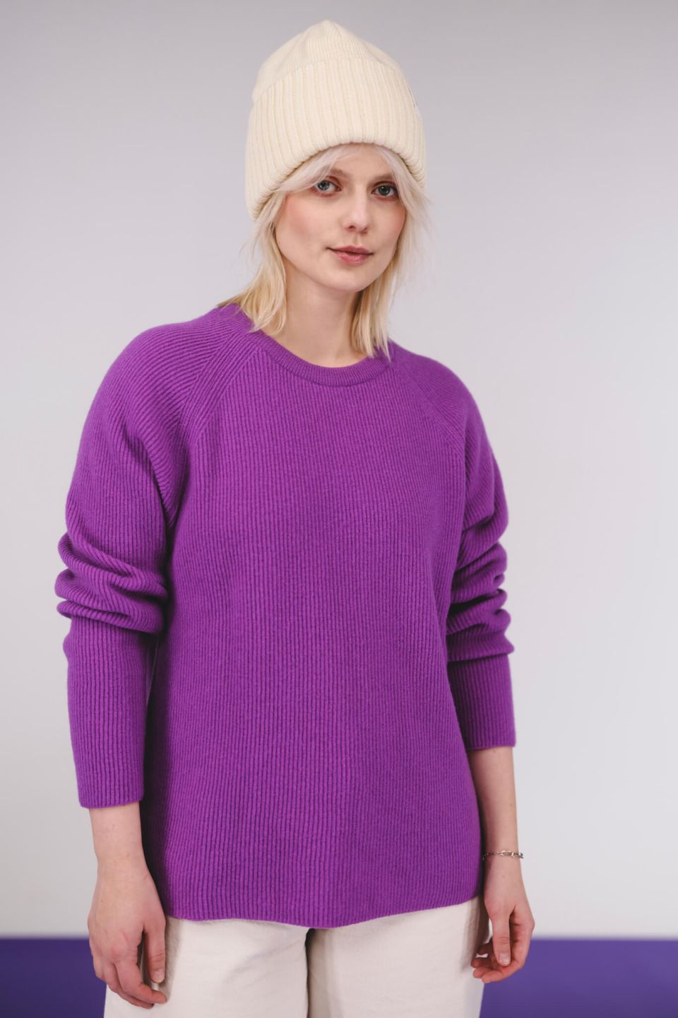 Oita merino sweater purple