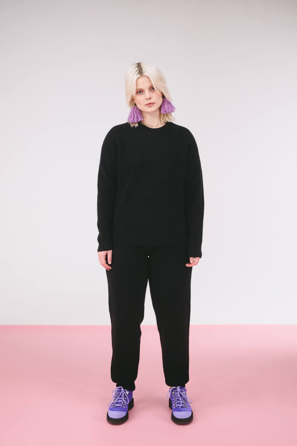 Oita merino sweater black