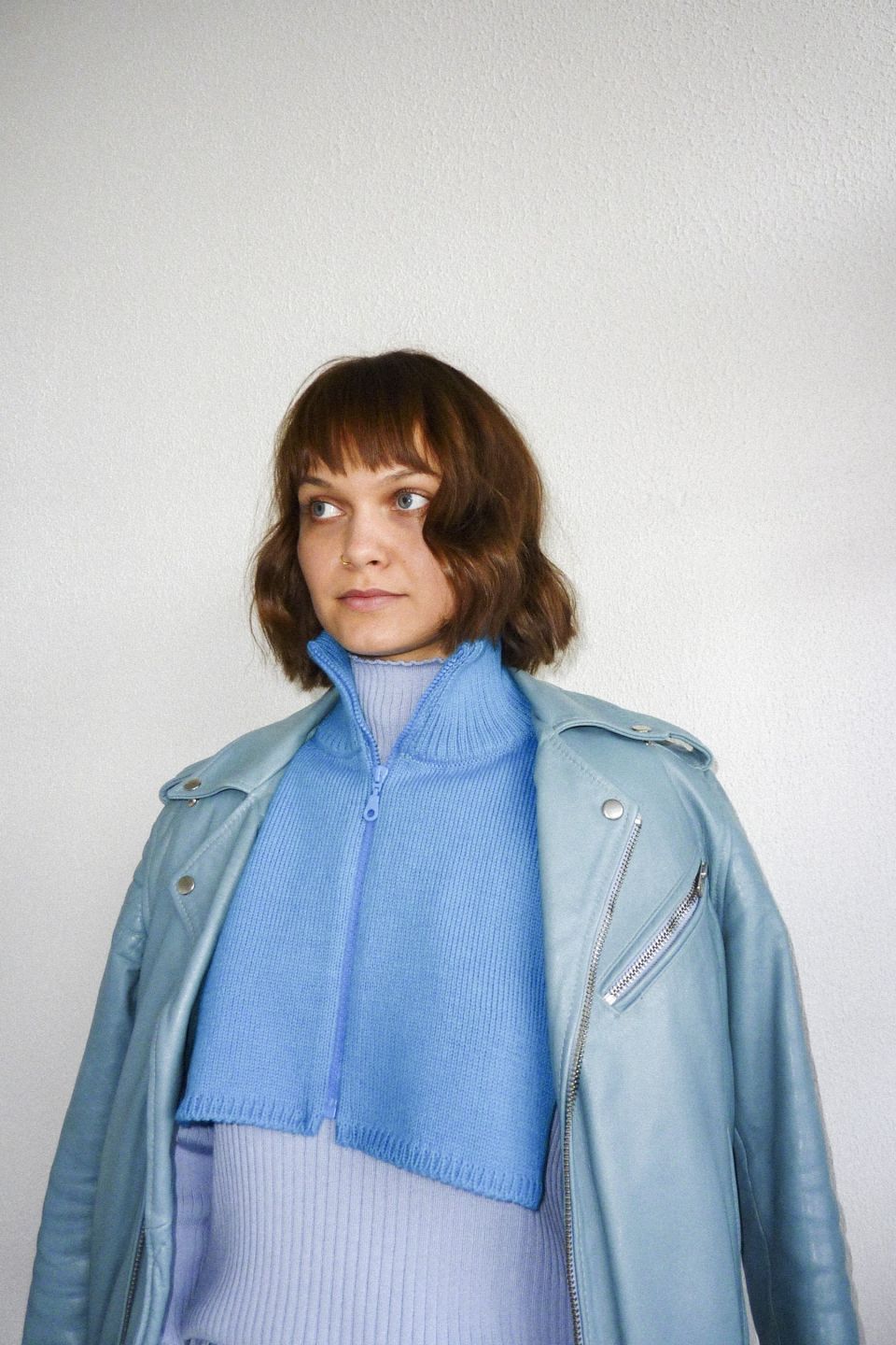 Ami merino full-zip bib azure blue