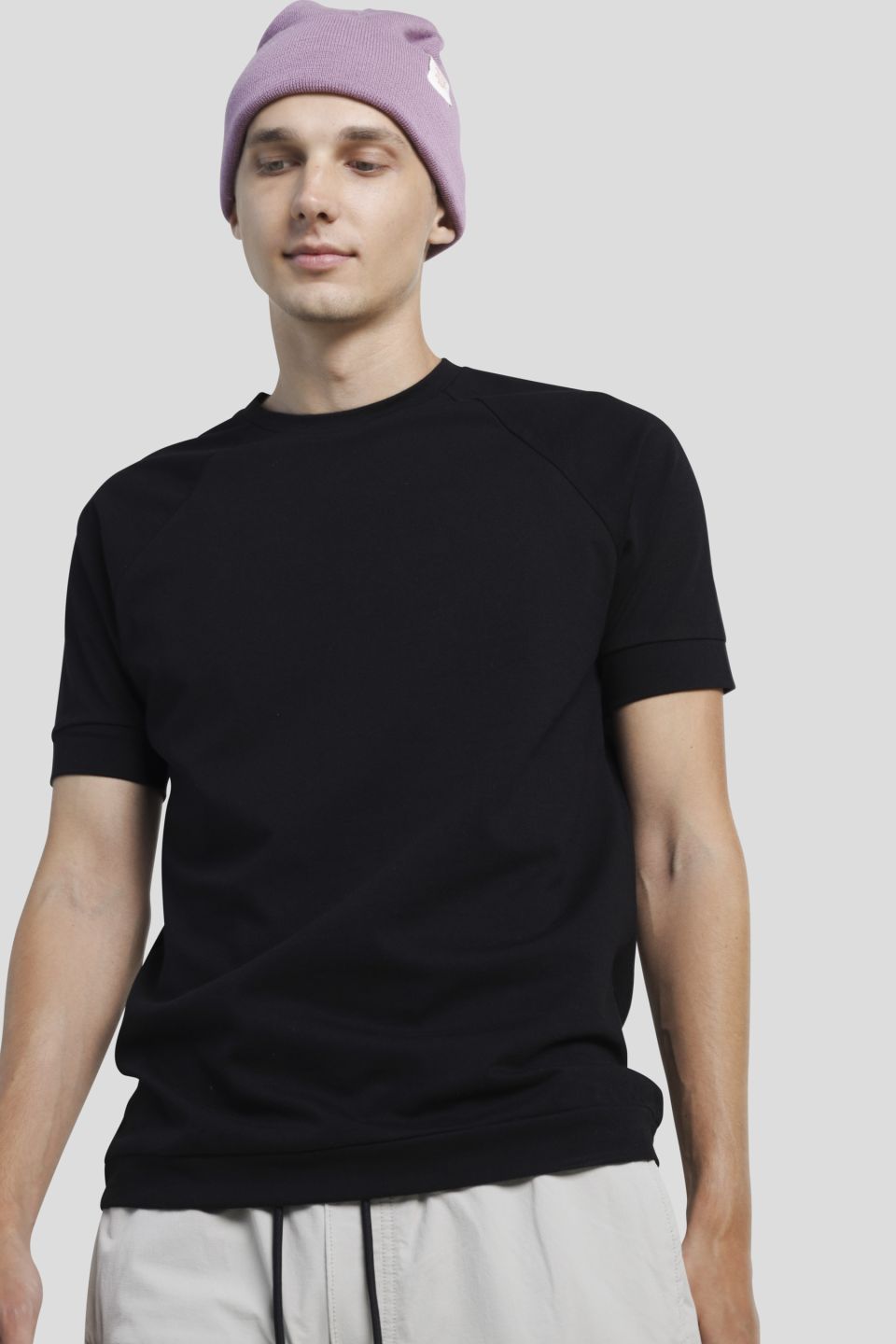 Raglan t-shirt black