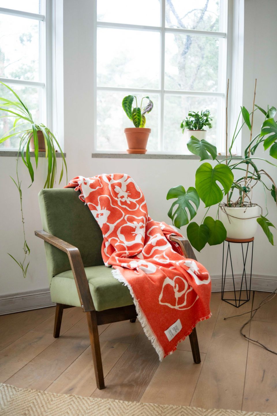 Flora cotton throw orange