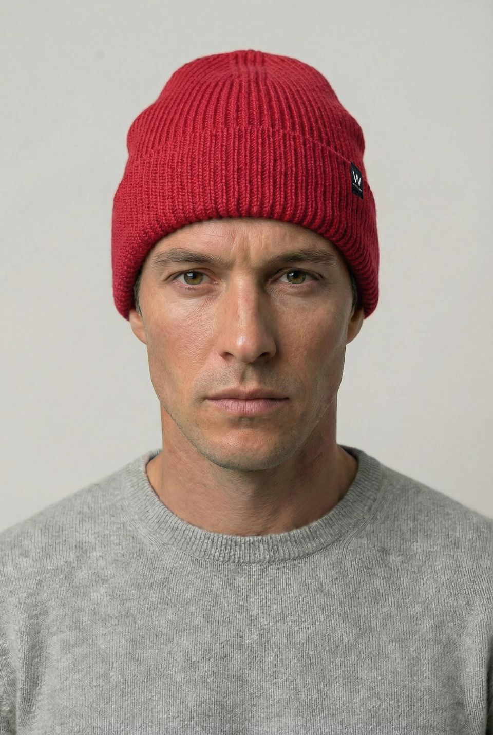 Odie merino hat red