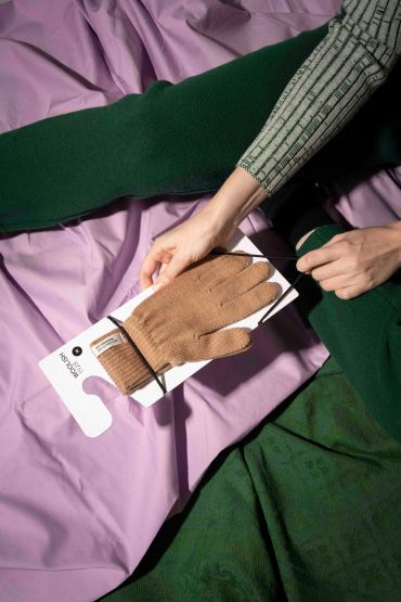 Iki merino gloves beige