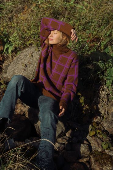 Sato merino turtleneck sweater brown
